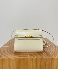 Yves Saint Laurent #miniManhattan#19cm 𝙈𝙖𝙣𝙝𝙖𝙩𝙩𝙖𝙢1