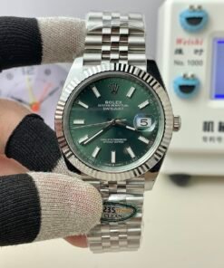 Clean Factory Green Dial Series 41mm 3235 Movement!!